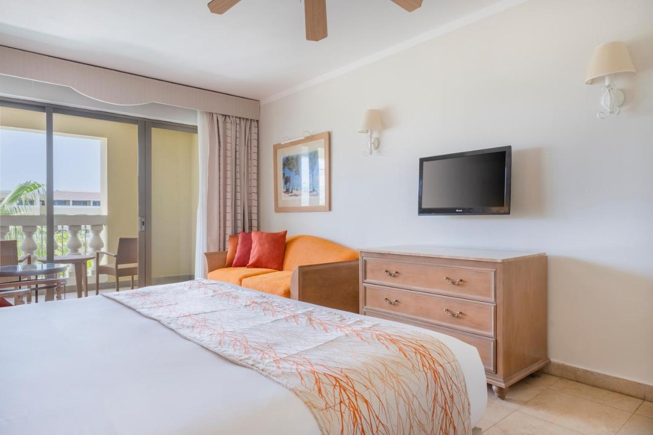 מונטגו ביי Iberostar Waves Rose Hall Beach מראה חיצוני תמונה