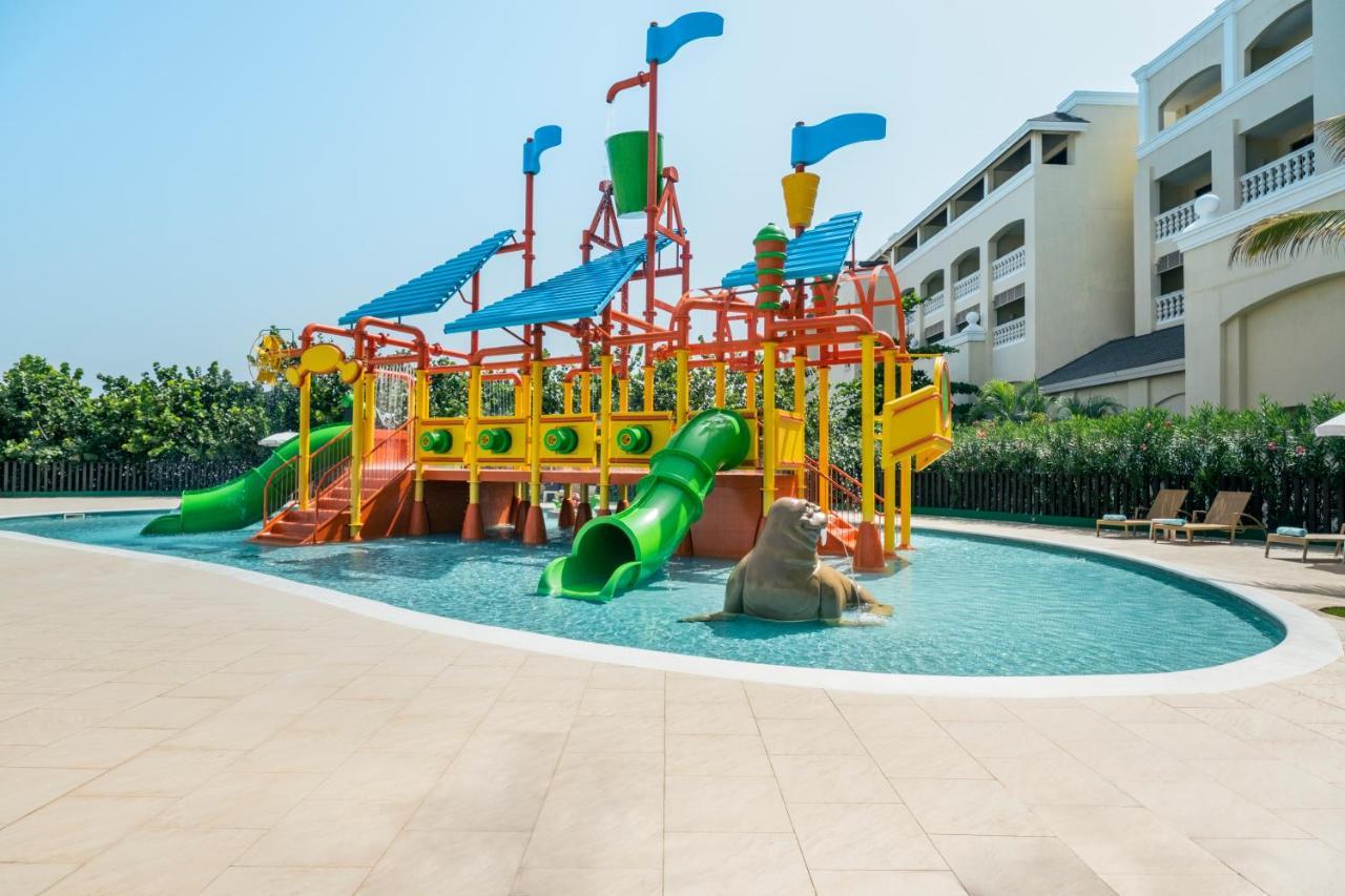 מונטגו ביי Iberostar Waves Rose Hall Beach מראה חיצוני תמונה