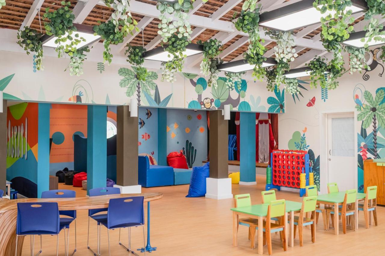 מונטגו ביי Iberostar Waves Rose Hall Beach מראה חיצוני תמונה