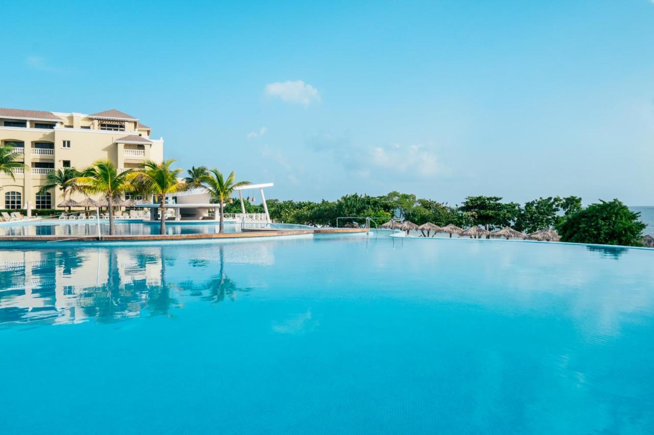 מונטגו ביי Iberostar Waves Rose Hall Beach מראה חיצוני תמונה