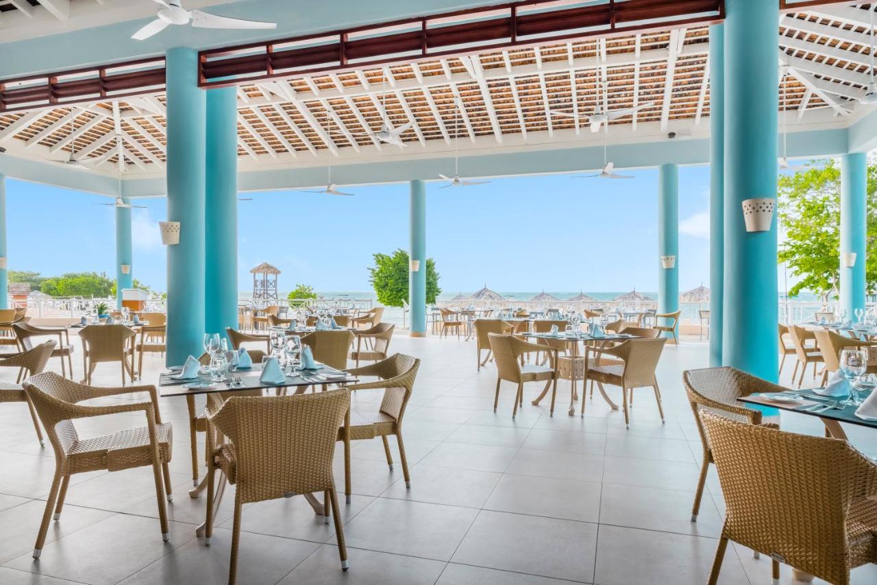 מונטגו ביי Iberostar Waves Rose Hall Beach מראה חיצוני תמונה