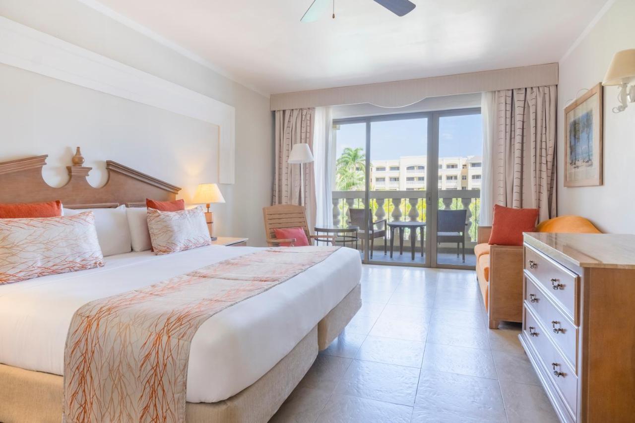 מונטגו ביי Iberostar Waves Rose Hall Beach מראה חיצוני תמונה