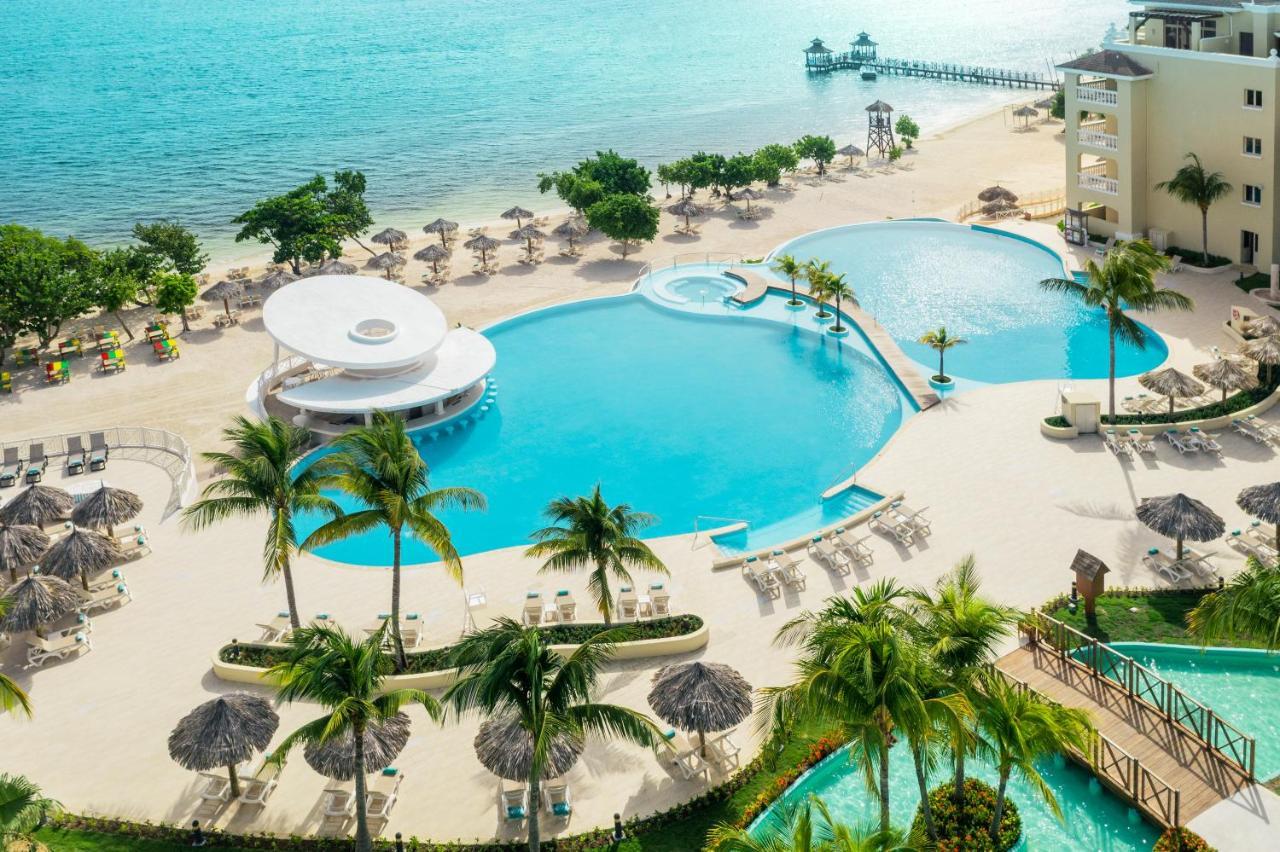 מונטגו ביי Iberostar Waves Rose Hall Beach מראה חיצוני תמונה