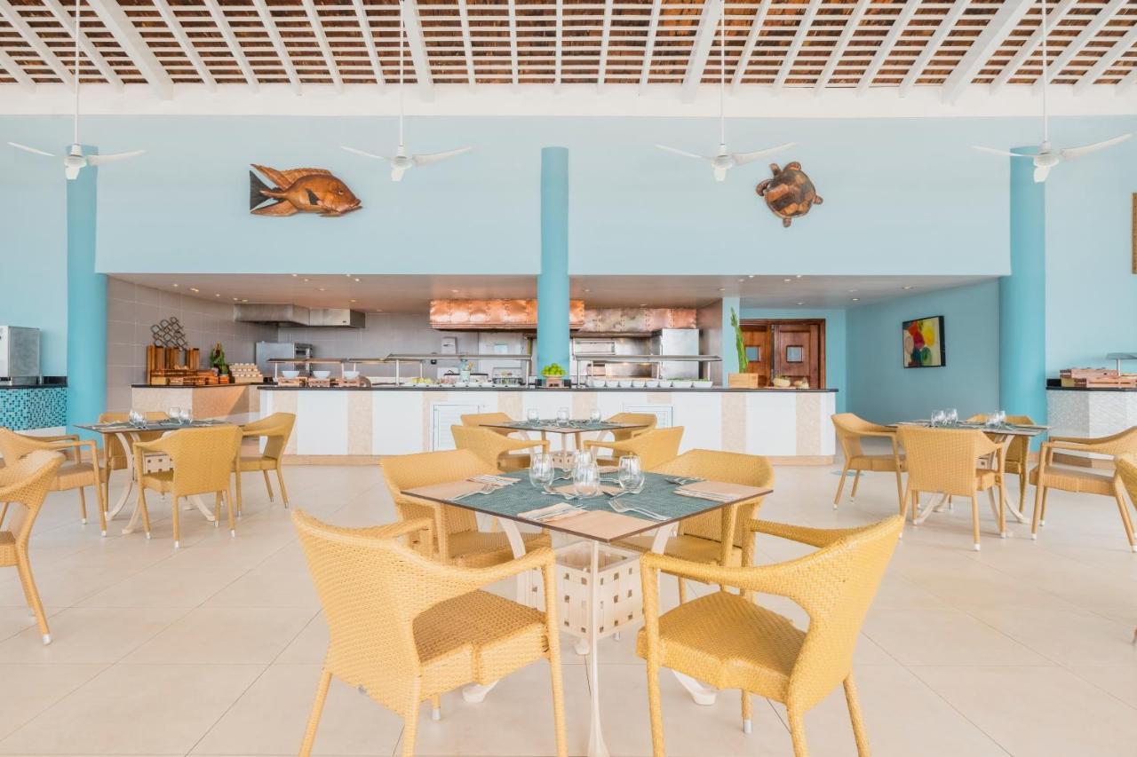 מונטגו ביי Iberostar Waves Rose Hall Beach מראה חיצוני תמונה
