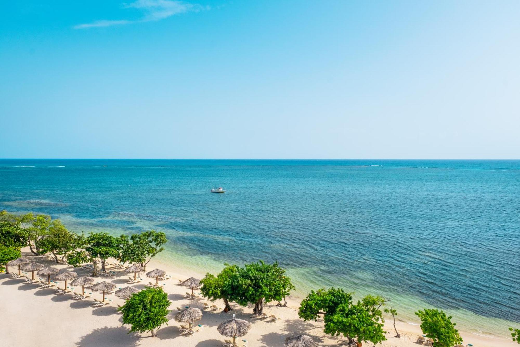 מונטגו ביי Iberostar Waves Rose Hall Beach מראה חיצוני תמונה